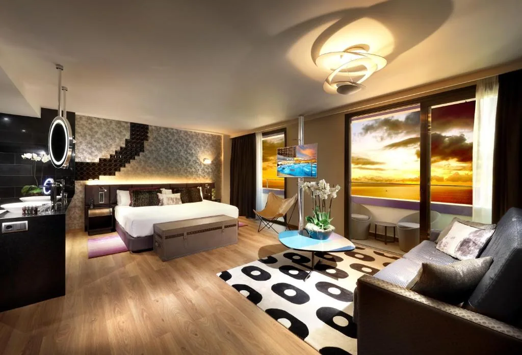 Silver-Suite-Studio mit Rock-Royalty-Vorteilen — Hard Rock Hotel Tenerife