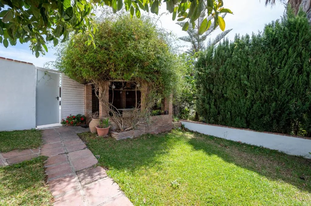 Family Room — Haza Redonda Bed & Breakfast