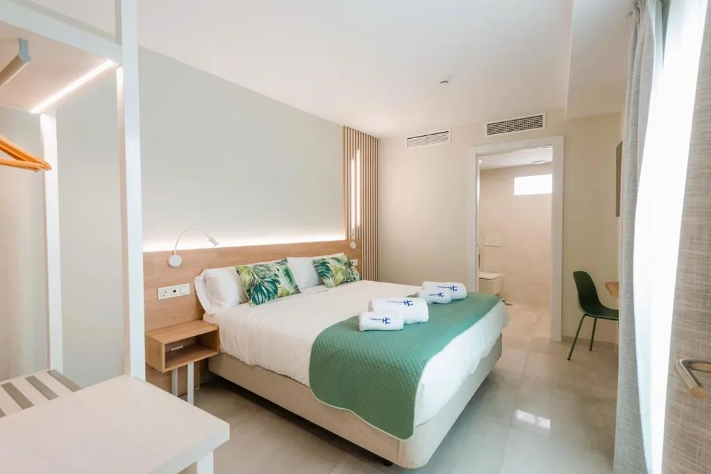 Habitación Deluxe — HC Calahonda Beach Nerja
