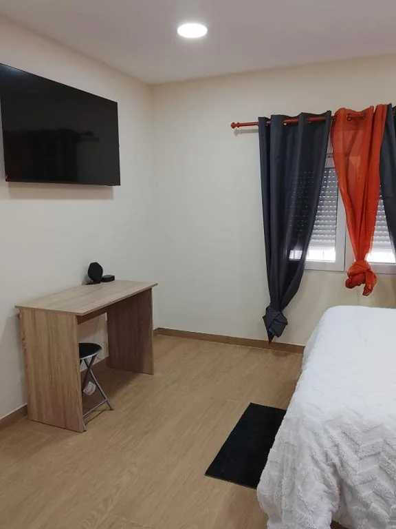 Quarto Duplo Deluxe com chuveiro — HcHOME