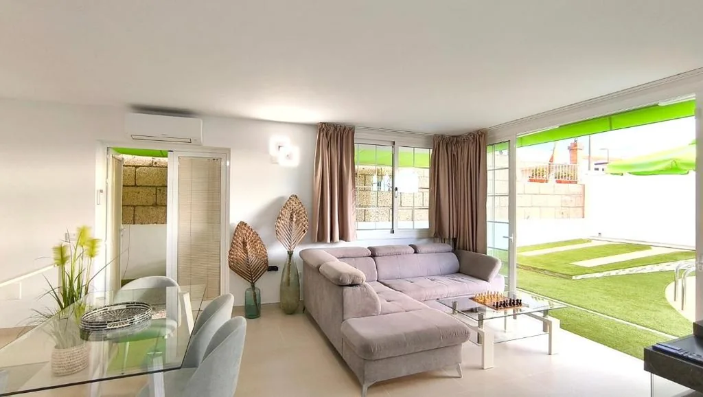 HEI HEI AND PUA VILLA - heated pool, priv parking, fibre net, Palm-Mar