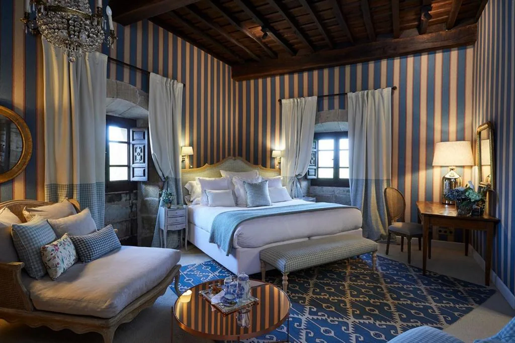 Suite — Helguera Palacio Boutique & Antique