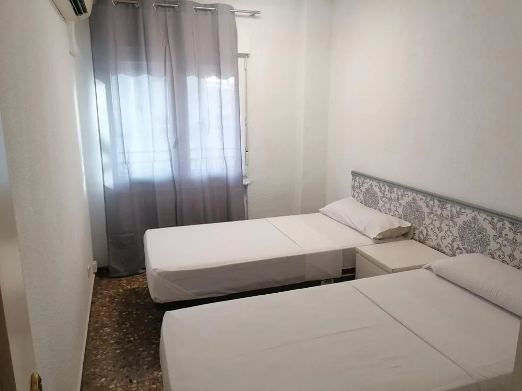 Apartamento de 3 dormitorios — Hello Madrid