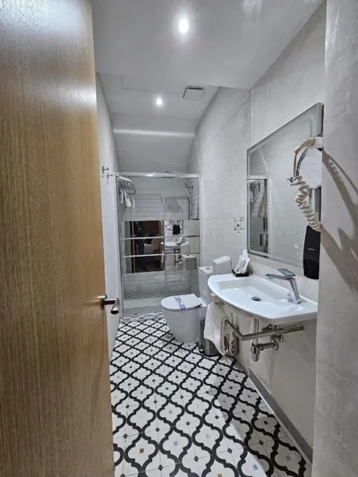 Hemd Hotels Puerta Real Boutique — foto 8