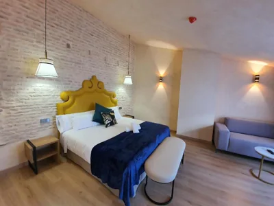 Hemd Hotels Puerta Real Boutique — foto 9