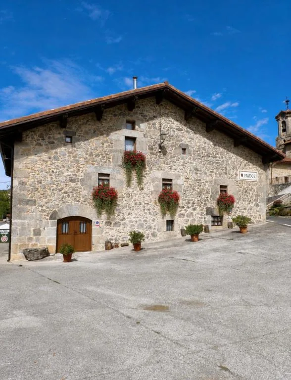 Huis met 4 slaapkamers — Hermoso Caserío Navarra. (Madoz)