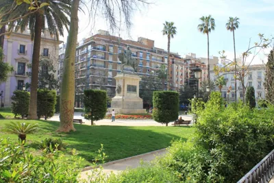 Hi Valencia Boutique — foto 4