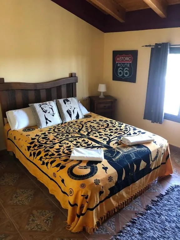Habitación Doble — HIGOS CHUMBOS, CASA RURAL COMPARTIDO