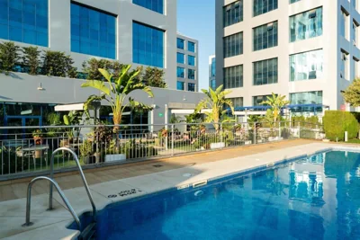 Hilton Garden Inn Sevilla — Foto 3