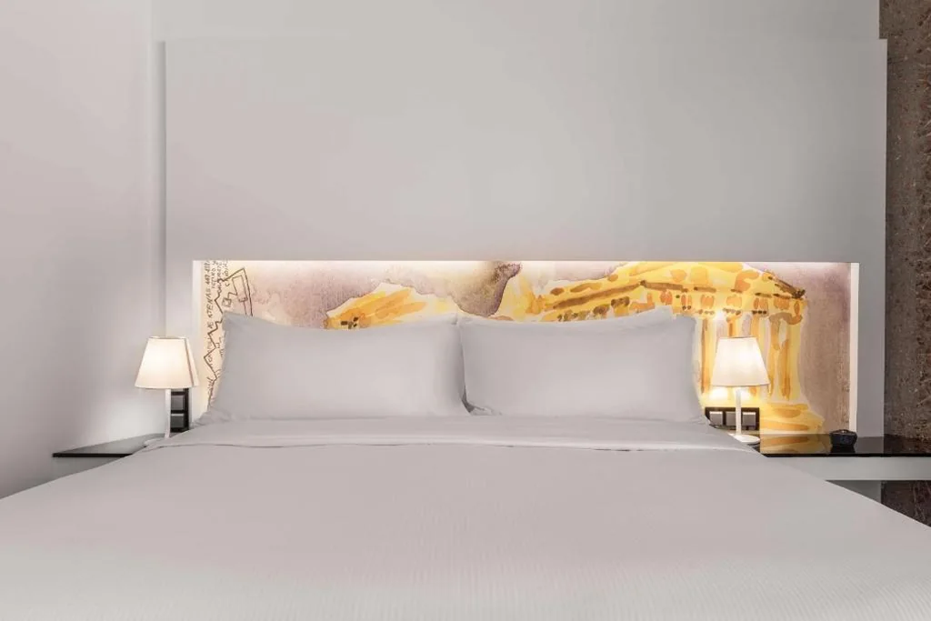 特大床 Deluxe 客房 — Hilton Madrid Airport