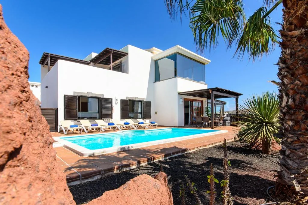 Villa mit privatem Pool — Hipoclub Villas,"Tabaro"villa