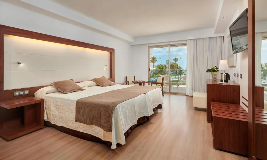Doppelzimmer — Hipotels Cala Millor Park