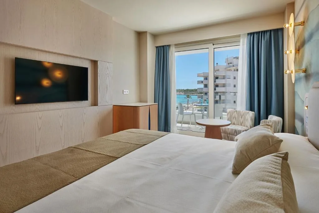 Habitación Doble con vistas laterales al mar — Hipotels Flamenco