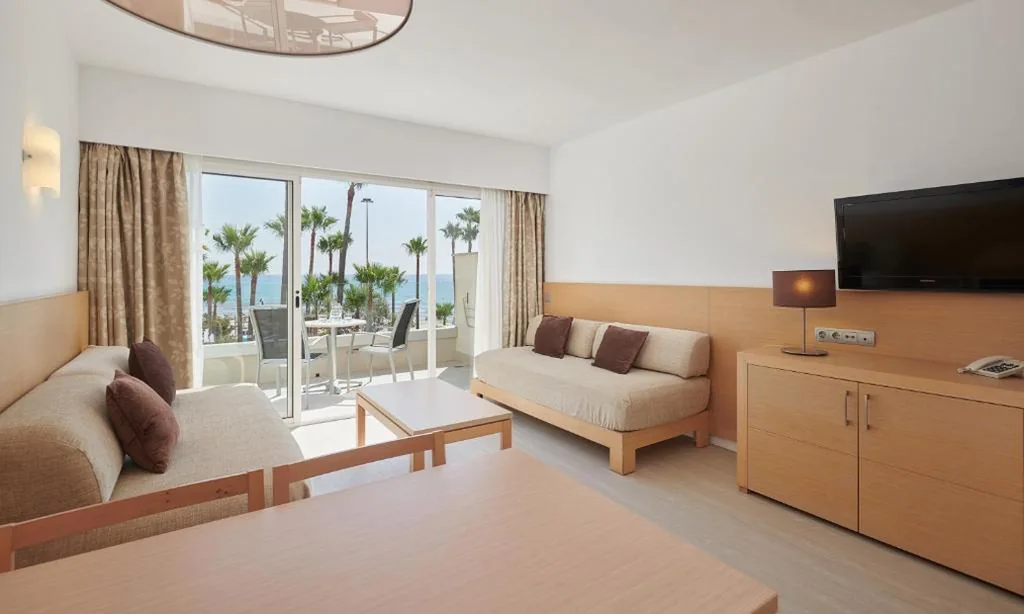 Apartamento Club con vistas al mar — Hipotels Mediterraneo Club