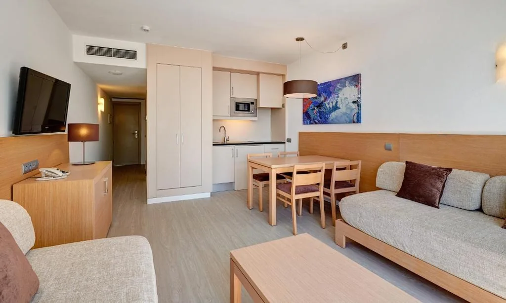 Apartamento Económico Club — Hipotels Mediterraneo Club