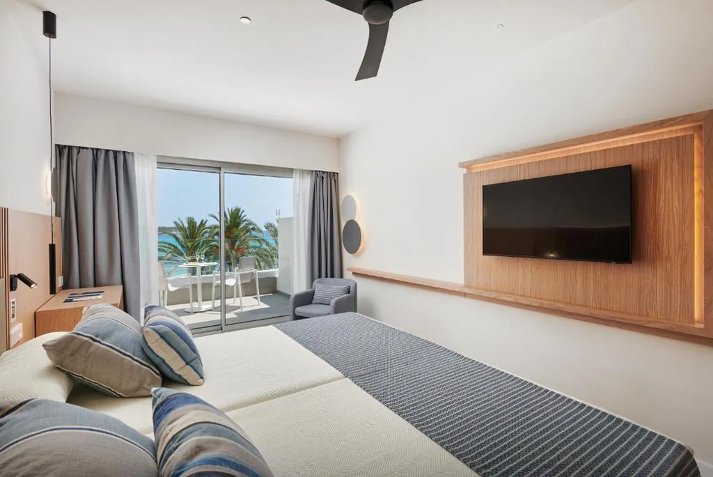 Double Room with Sea View - 1 or 2 Beds — Hipotels Mediterraneo Hotel - Adults Only