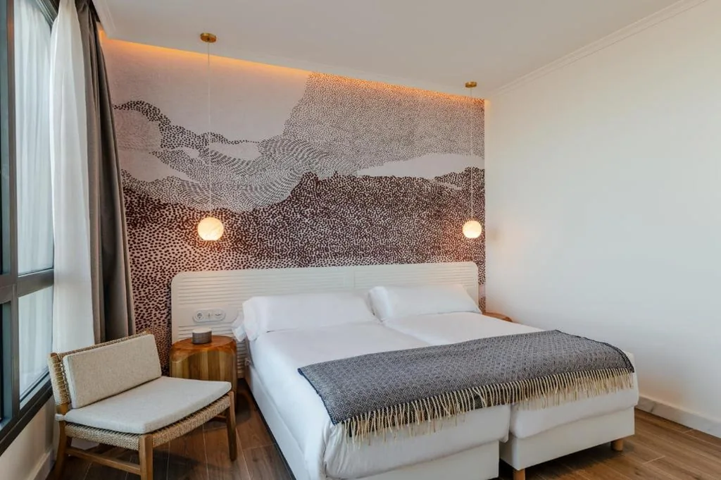 Apartamento — Hiru Uhinak