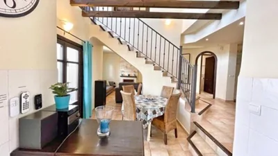 HL 020 Luxury 3 bedroom villa , high standard — foto 8