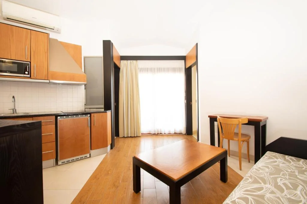 Bungalow (2 adultos) — HL Miraflor Suites Hotel