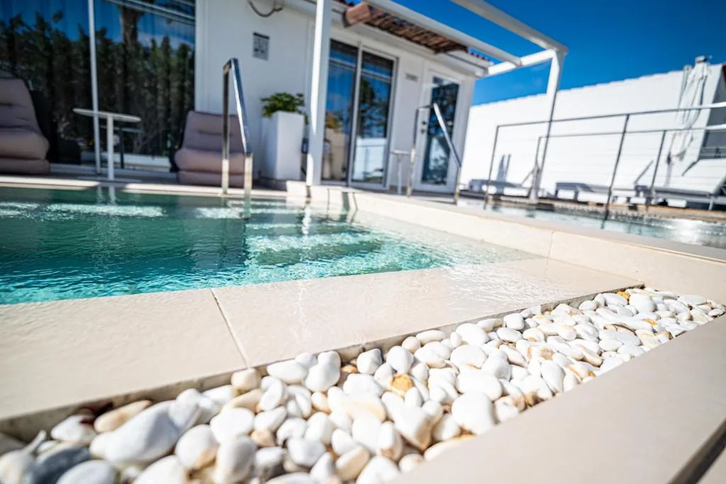 Quarto Individual Superior — HL Miraflor Suites Hotel