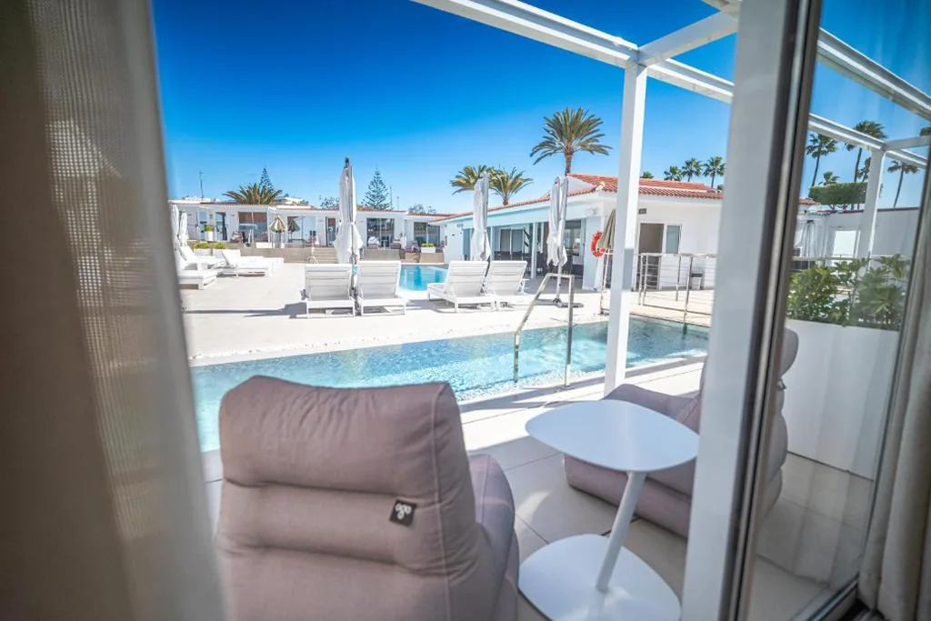 Suite Junior (Só para adultos) — HL Miraflor Suites Hotel