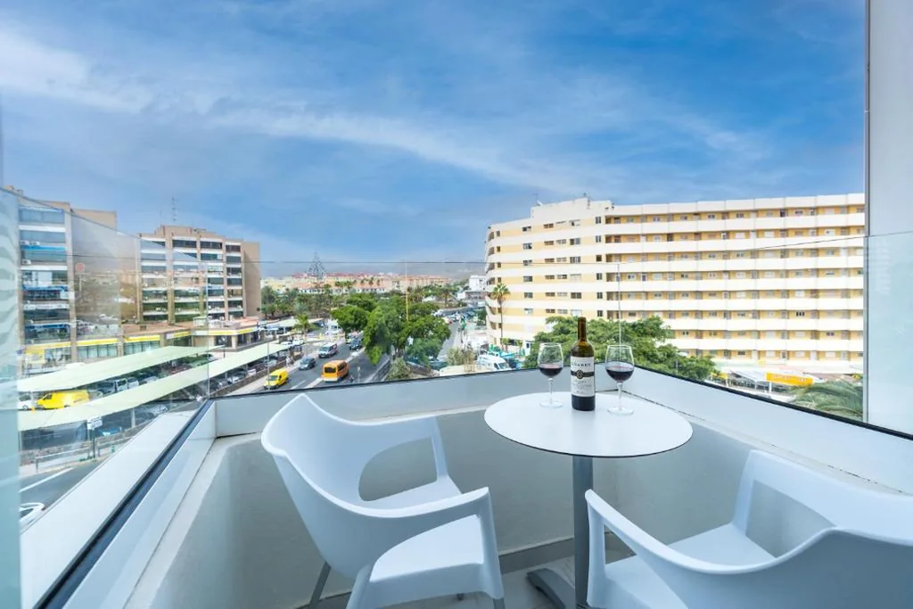 小型套房 — HL Rondo Hotel