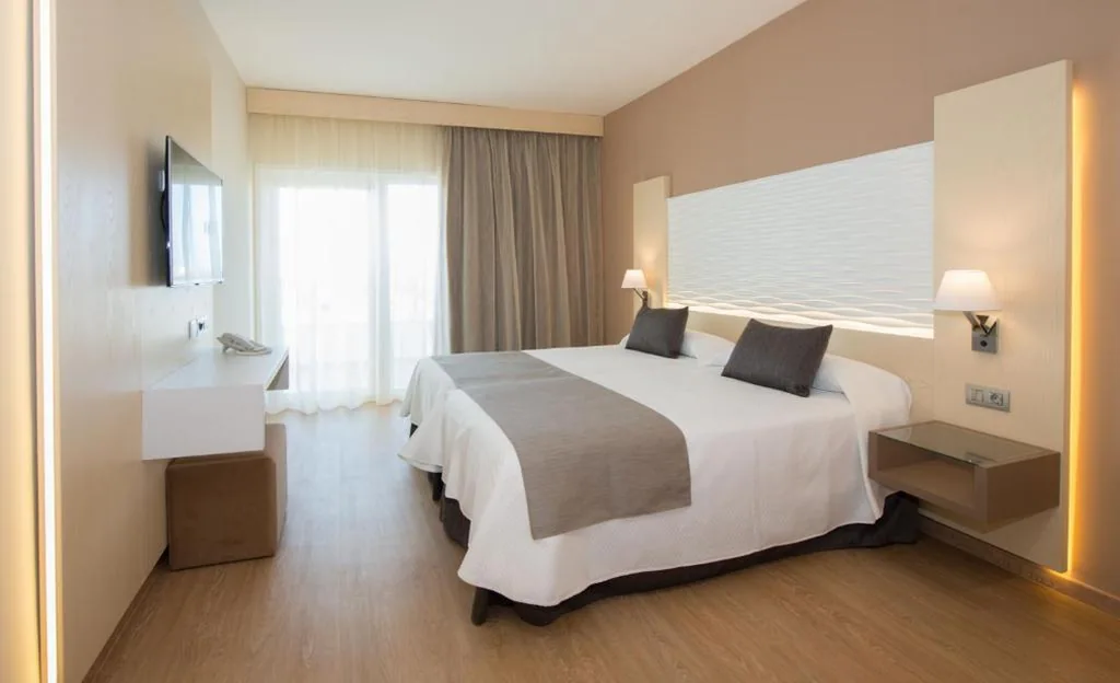 Double Room - 1 or 2 beds — HL Suitehotel Playa del Inglés - Adults Only