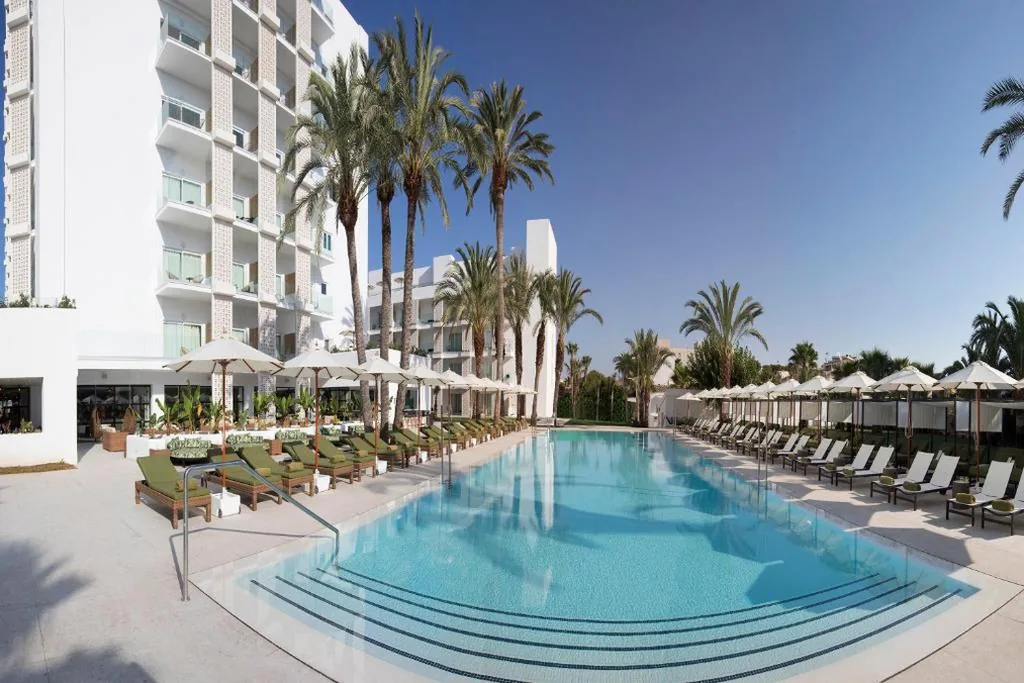 HM Ayron Park - Adults Only