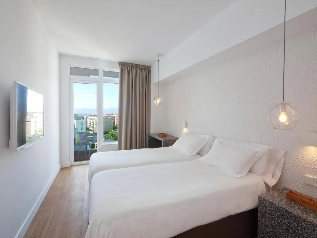 Camera doppia con letti singoli — HM Balanguera Beach - Adults Only