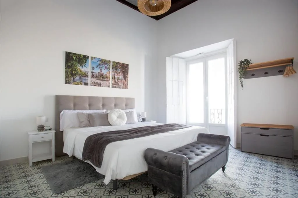 Suite con vasca idromassaggio - Letto king size — Hogar de la plata