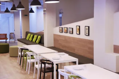 Hola Hostal Eixample — 写真 12