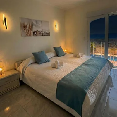 holaVivienda - Villa de lujo a pie de playa con piscina privada — foto 2