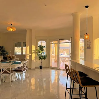 holaVivienda - Villa de lujo a pie de playa con piscina privada — foto 4