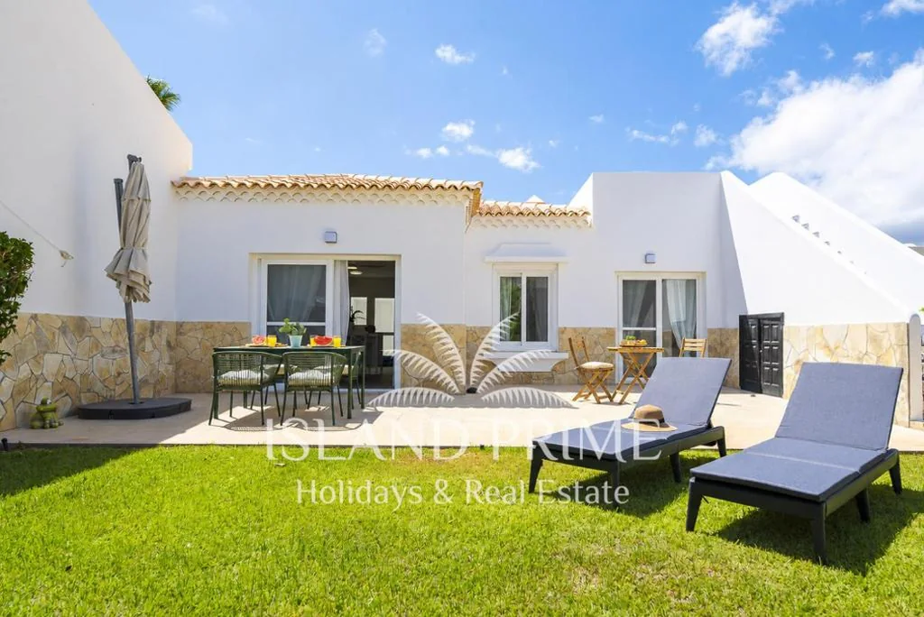 Casa de 2 dormitorios — Holiday Garden House in Golf del Sur ADF18