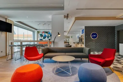 Holiday Inn Express - Madrid - Airport by IHG — photo 5