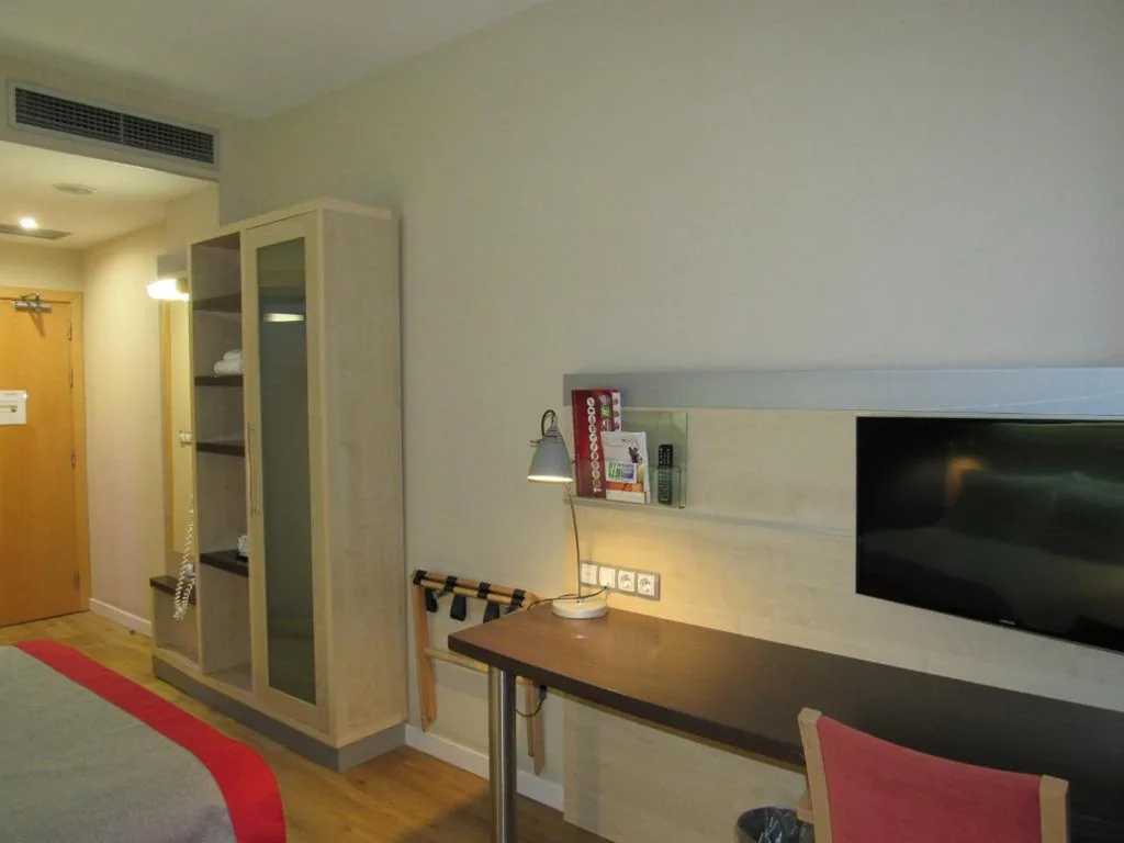Camera doppia Standard con divano letto - Per fumatori — Holiday Inn Express Madrid-Getafe by IHG