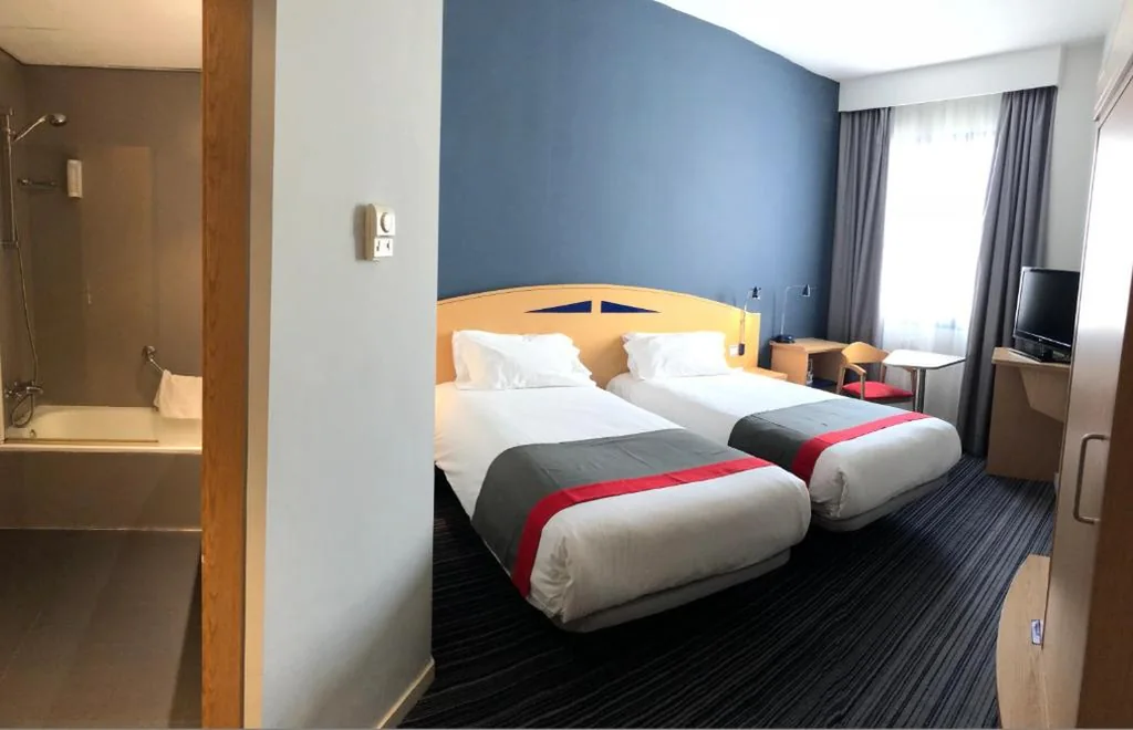 Habitación Estándar con desayuno gratuito — Holiday Inn Express Madrid-San Sebastian de los Reyes by IHG