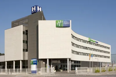 Holiday Inn Express Molins de Rei by IHG — photo 9