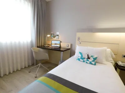 Holiday Inn Express Pamplona by IHG — 照片 9