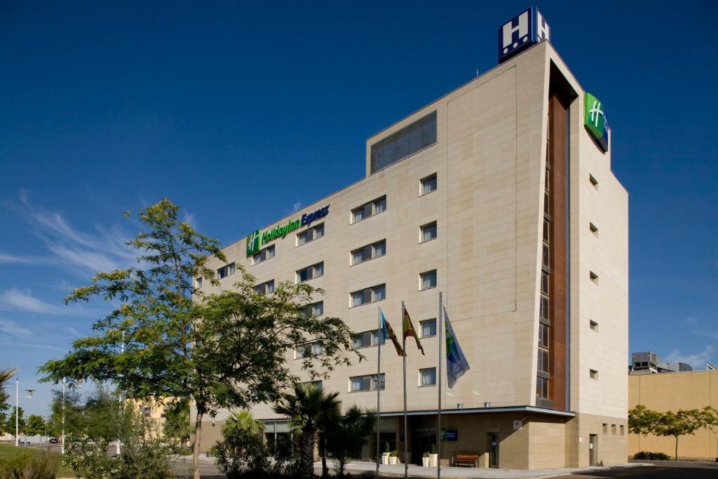 Holiday Inn Express Valencia Bonaire by IHG