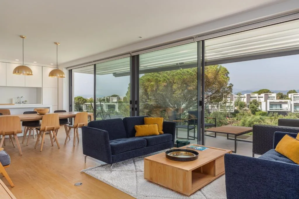 Apartamento de 3 dormitorios — Holiday Rentals at Camiral, a Quinta do Lago Resort