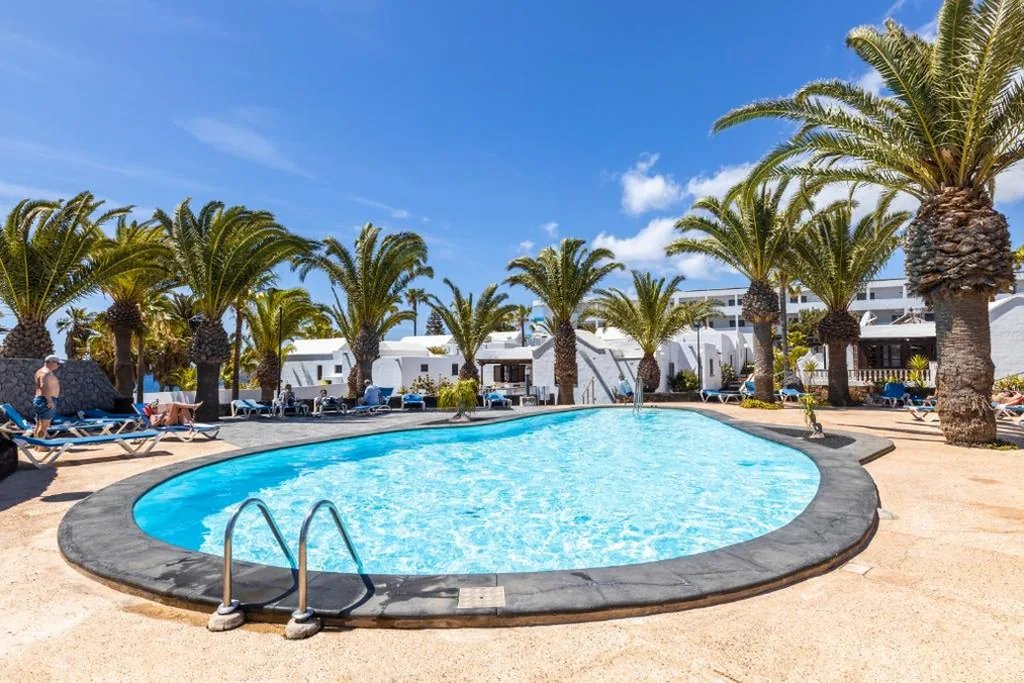Casa de 2 quartos — Home2Book Design House Bastian Beach Costa Teguise