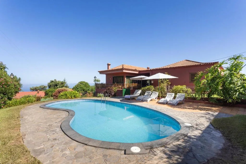 Villa — Home2Book Luxury Villa Luna de Tacoronte Pool
