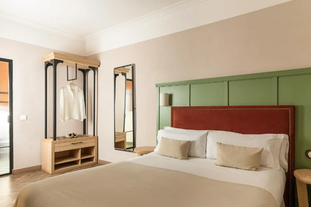 Habitación Doble Confort — Honest Sevilla Hotel
