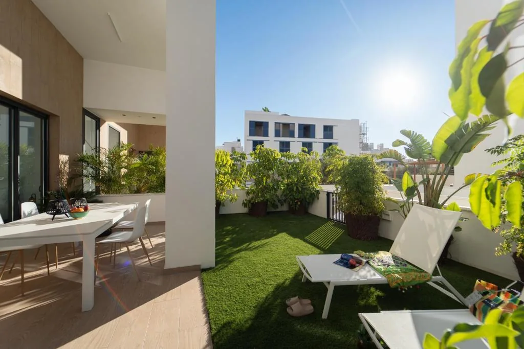 Apartment mit 1 Schlafzimmer und Garten — Horizonte Line - Be Line Group