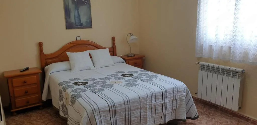 Doppelzimmer mit eigenem Bad — Hospedaje Vistamar