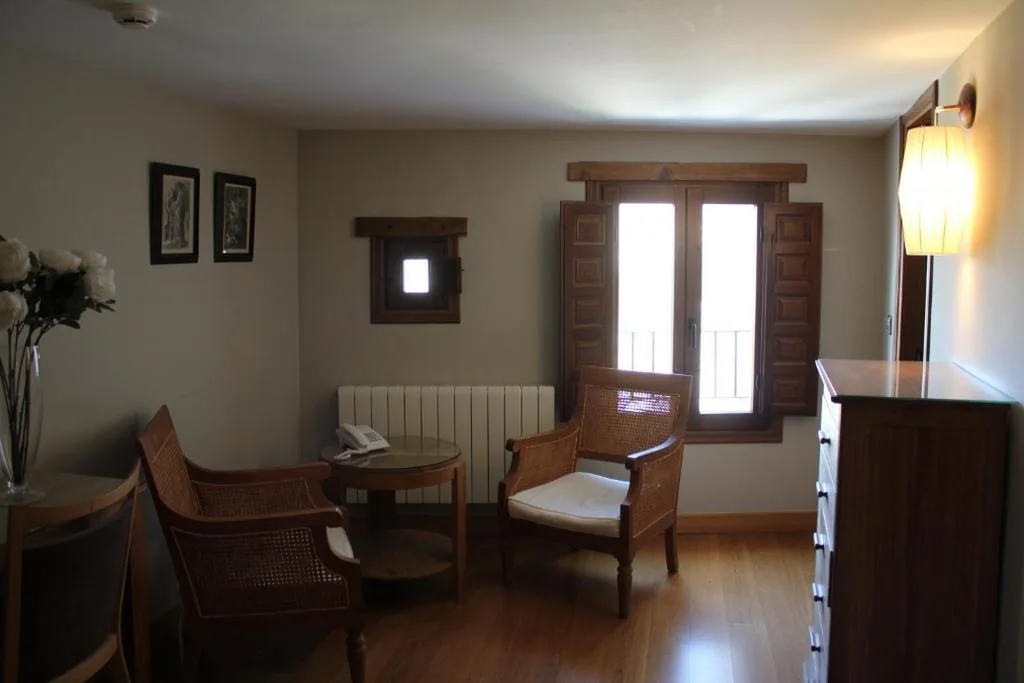Habitación Doble con vistas - 1 o 2 camas — Hospedería de Cuenca