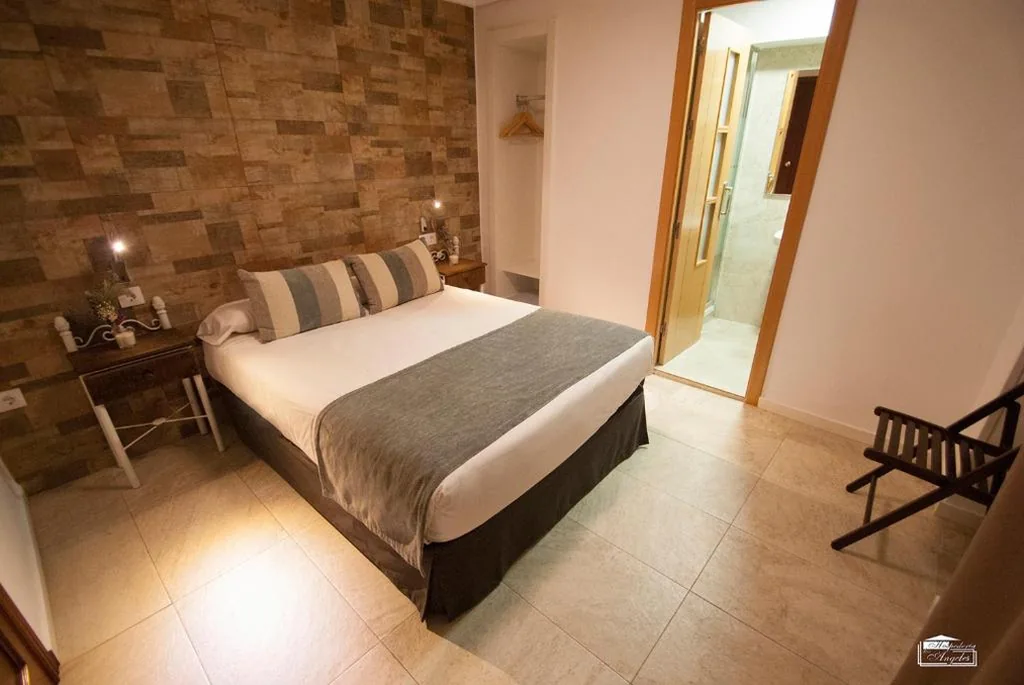 Quarto Duplo Económico — Hospedería Los Angeles