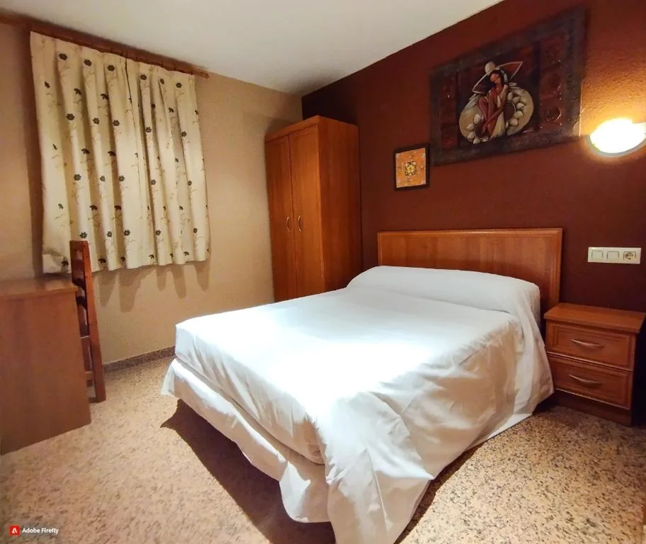 Habitación Doble Pequeña — Hospedería Puerta de la Catedral