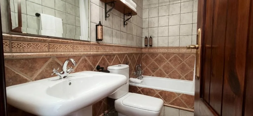 Quarto Duplo com terraço — Hospedería Puerta los Cahorros